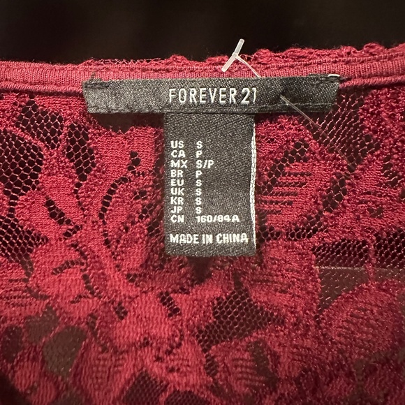 Burgundy Lace Crop Top with Bell Sleeves - Picture 5 of 5